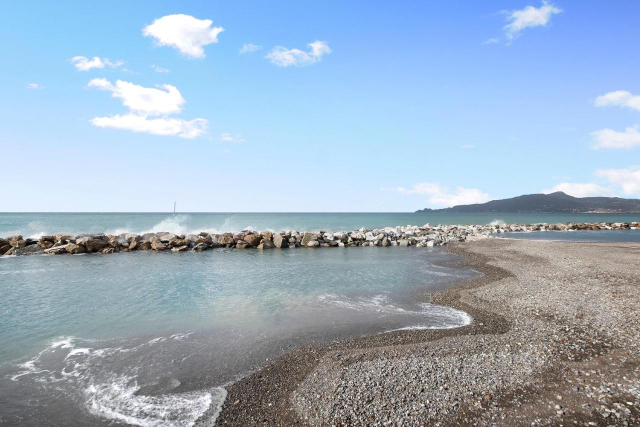 A Due Passi Dal Mare Apartment Chiavari Exterior foto